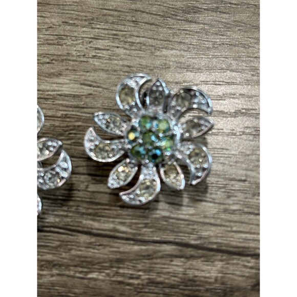 Vintage Sarah Coventry Mountain Flower 7210 Clip-on Earrings AB Crystals 1960's - Picture 3 of 6